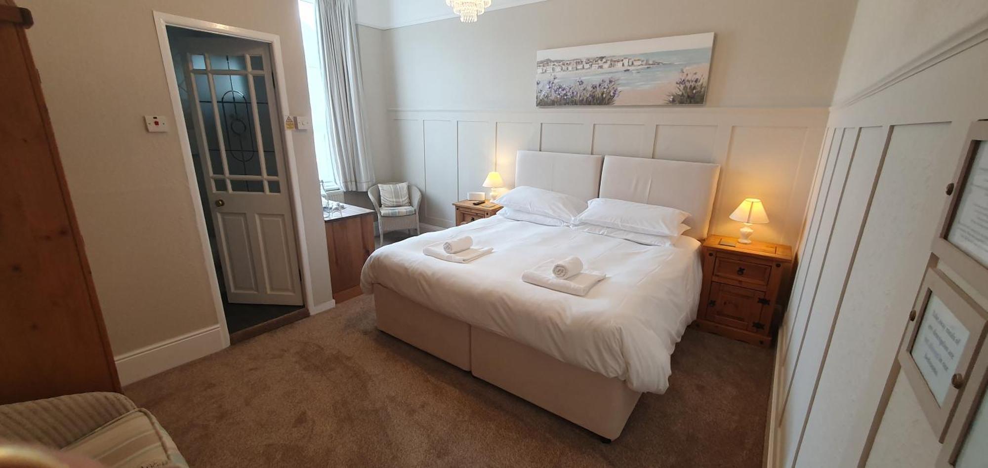 Heathcliff House B&B Exclusively For Adults Free Large Carpark Torquay Bagian luar foto