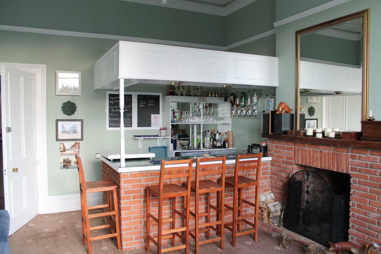 Heathcliff House B&B Exclusively For Adults Free Large Carpark Torquay Bagian luar foto